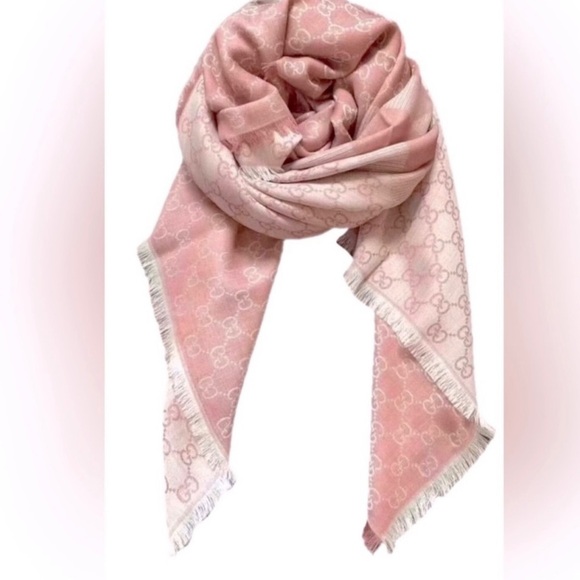 Authentic Gucci Big Square Scarf Limited Edition From Italy - Picture 6 of 6